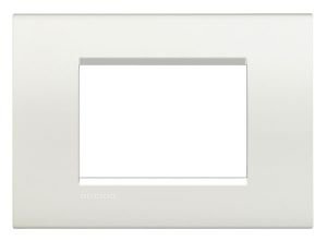 LivingLight Рамка прямоугольная, 3 модуля, цвет Белый