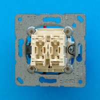 JUNG Мех Выключатель 2-клавишный контрольный для управления жалюзи 10А 250В (505KOVU5)