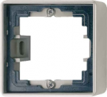 JUNG LS 990 Алюминий Коробка 1-я для накладного монтажас встроенной рамкой и основанием (AL2581A-L)
